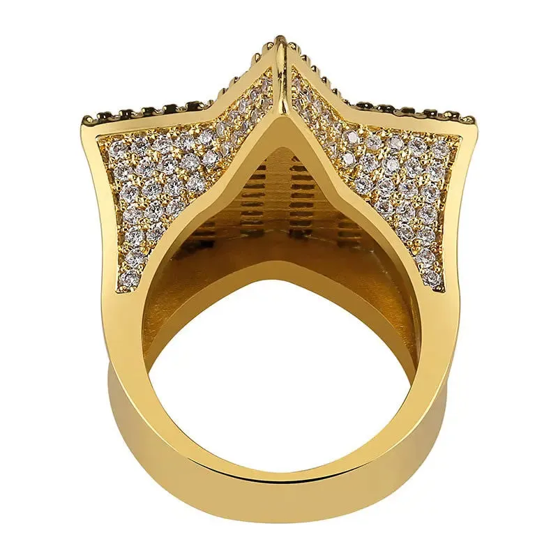 Baguette Diamond Star Ring in Yellow Gold