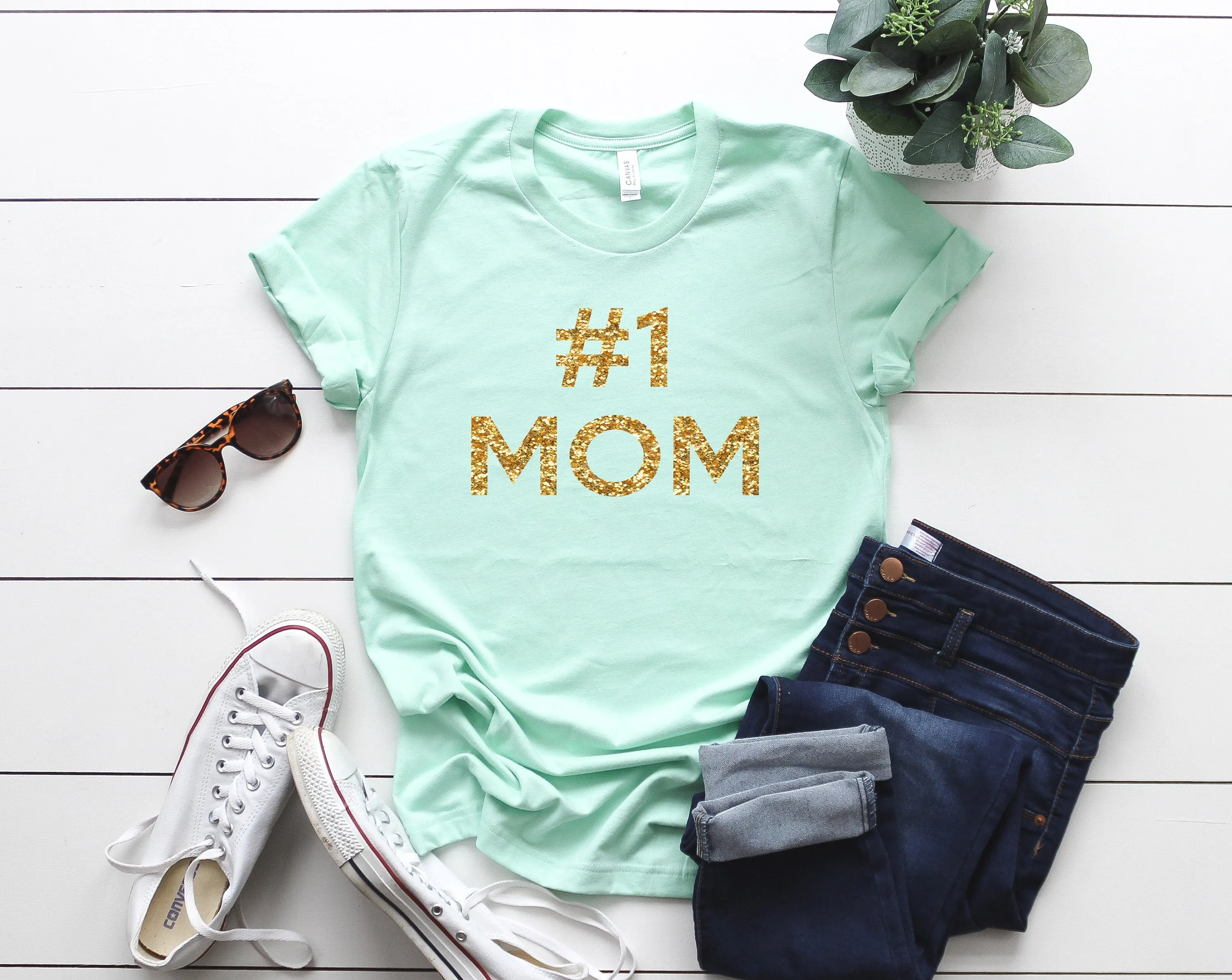 Best Mom t-shirt, Cute mom shirt, Woman's top, Number one mom, gift for mothers day, gift for wife, gift from children, glitter top