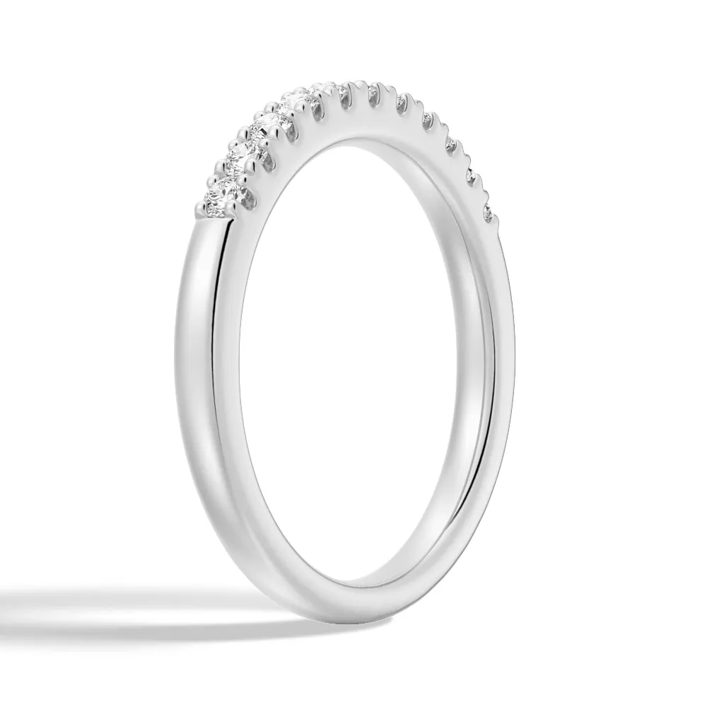 Classic Round Cut Moissanite Wedding Band