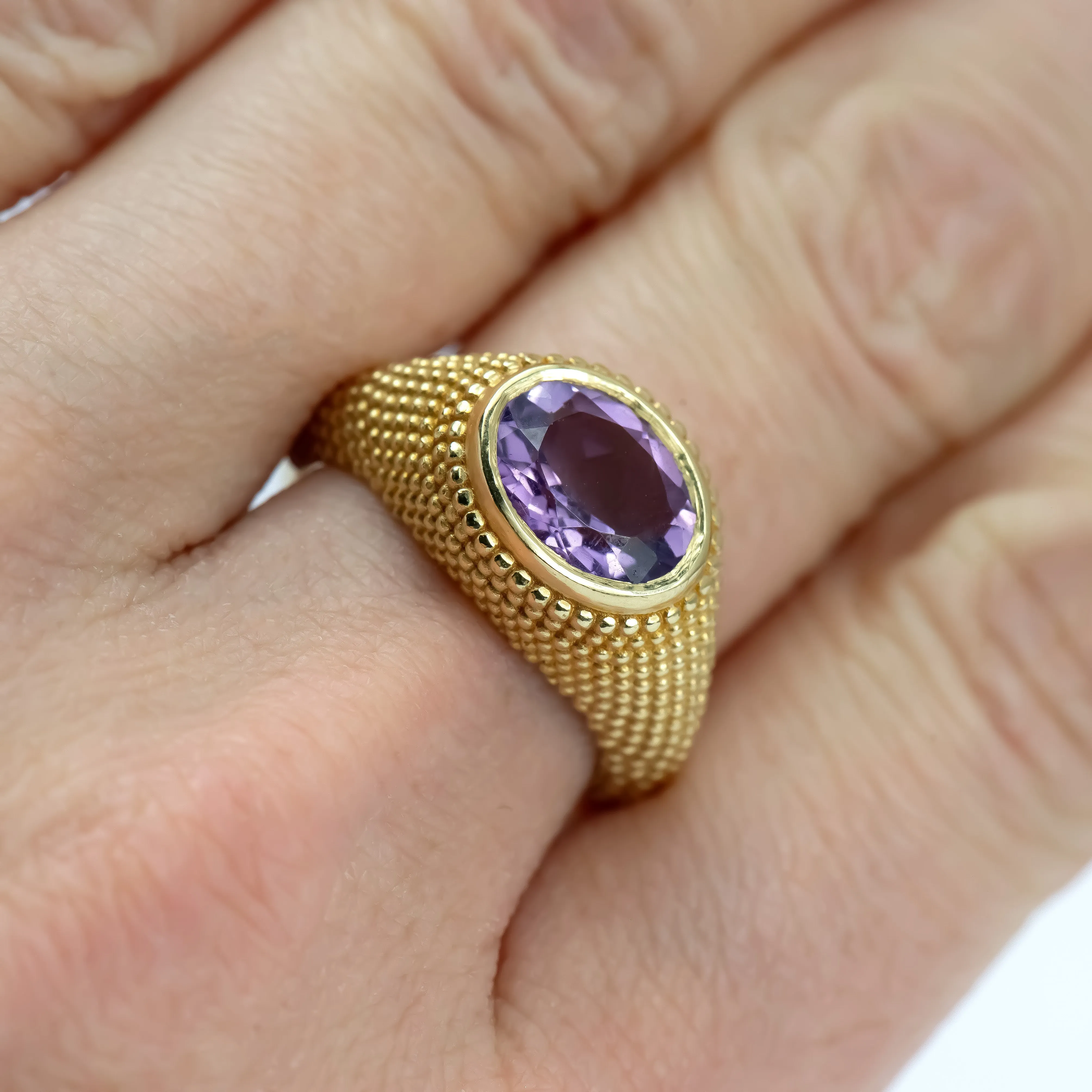 Nubia Oval Amethyst Yellow Gold Ring Size 7US