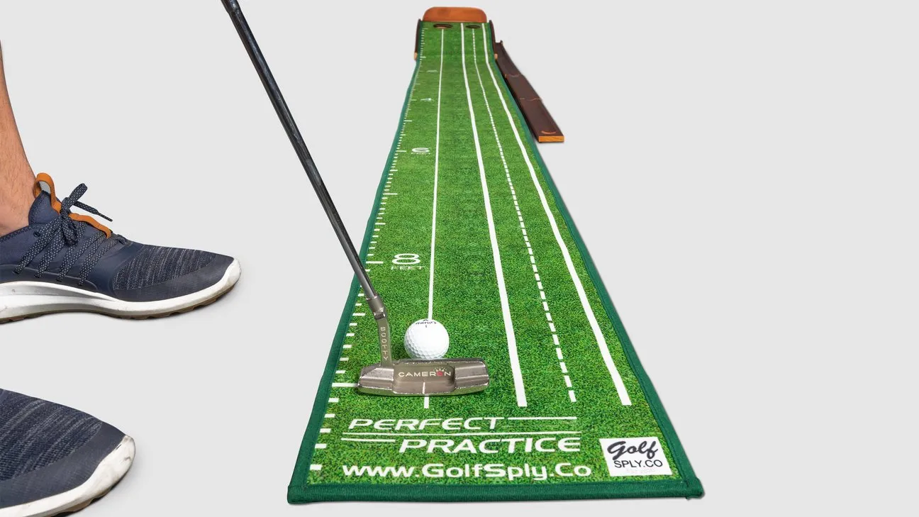 Perfect Putting Mat - Dustin Johnson - Standard Edition