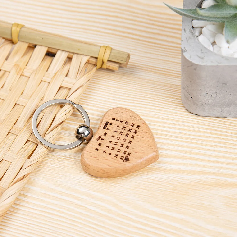 Personalized Engraving Name And Date Wooden Keychains