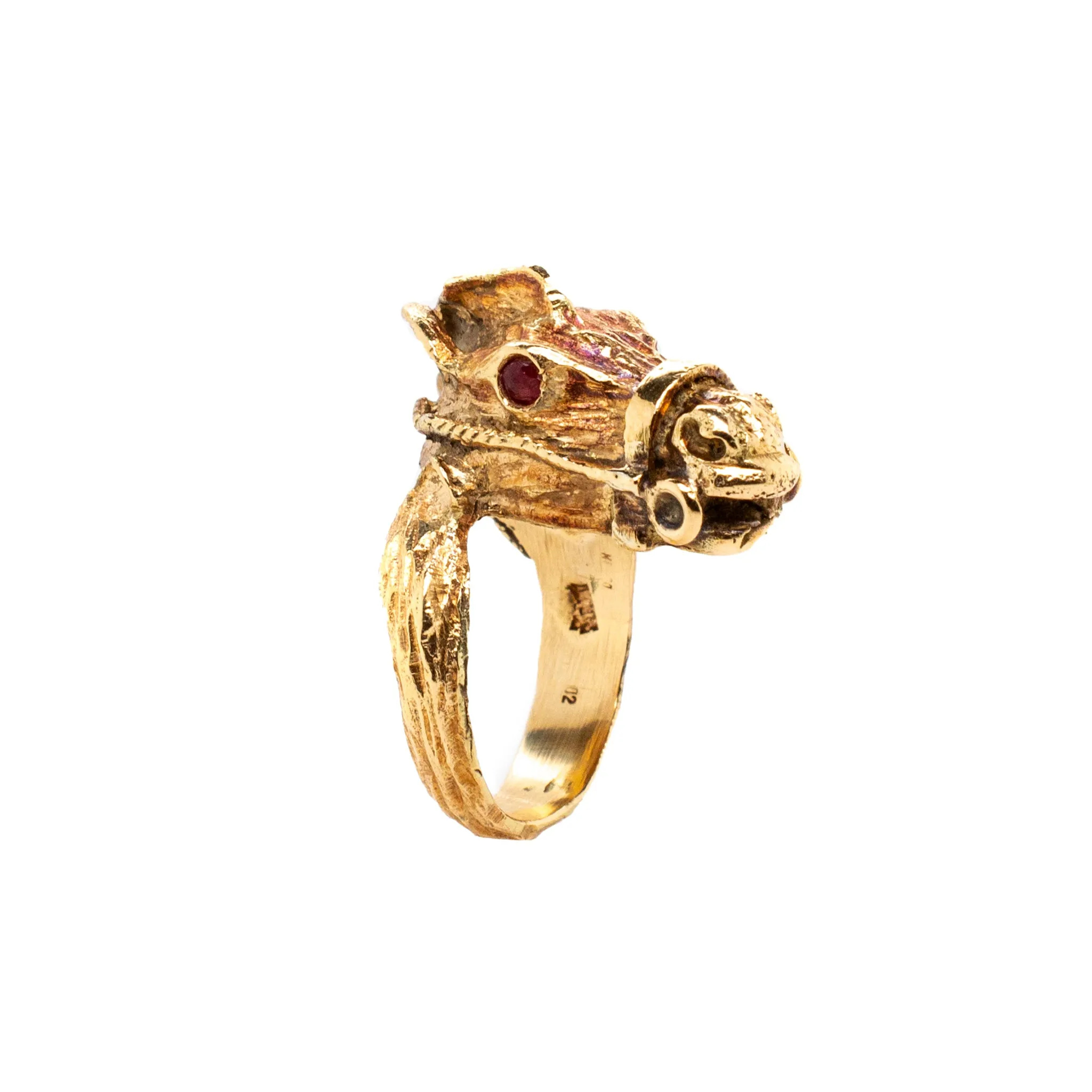 Vintage 14K Yellow Gold & Natural Round Ruby Horse Ladies Ring 0.12TCW