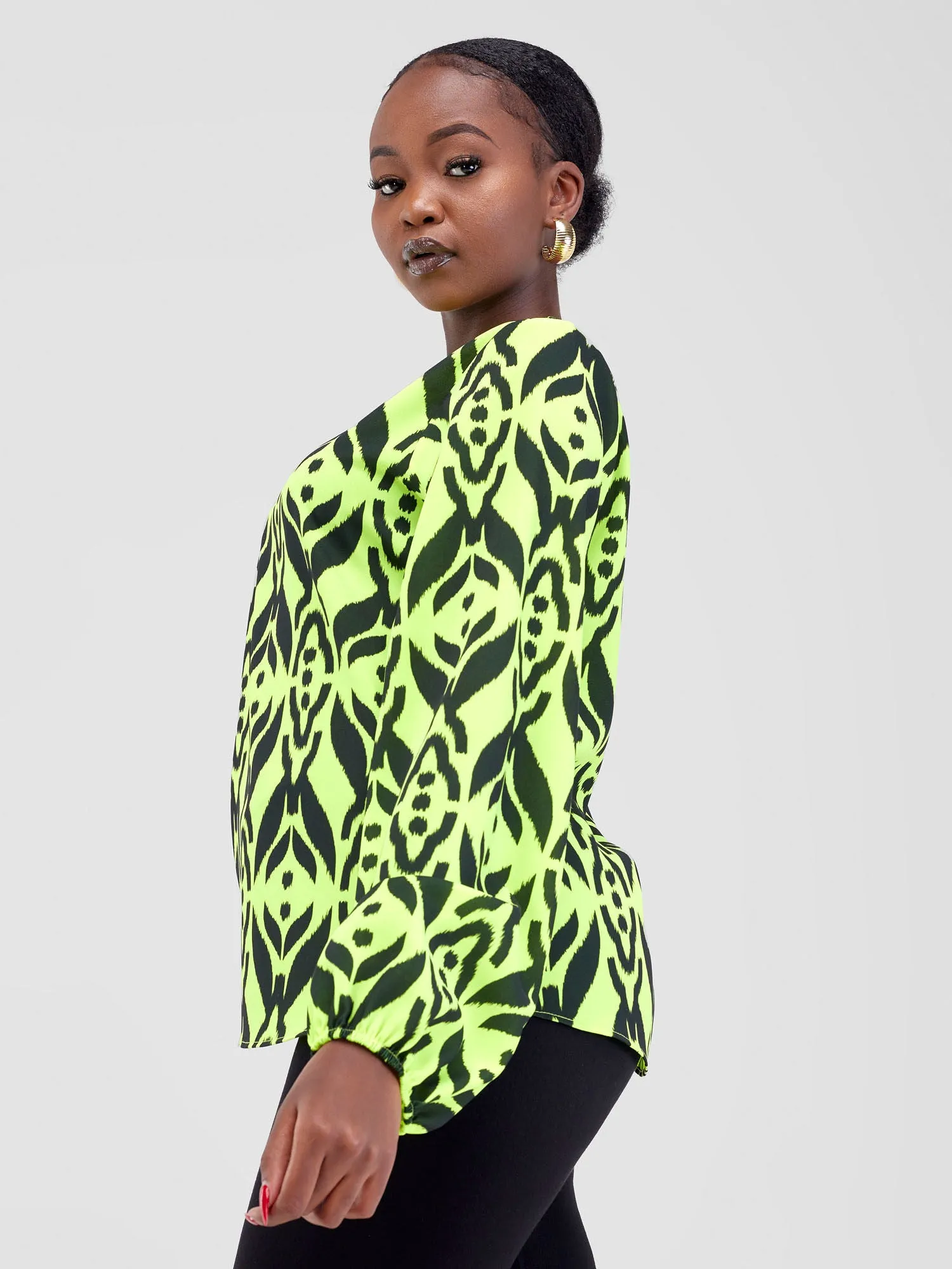 Vivo Sierra Bishop Sleeve Top - Lime / Black Print